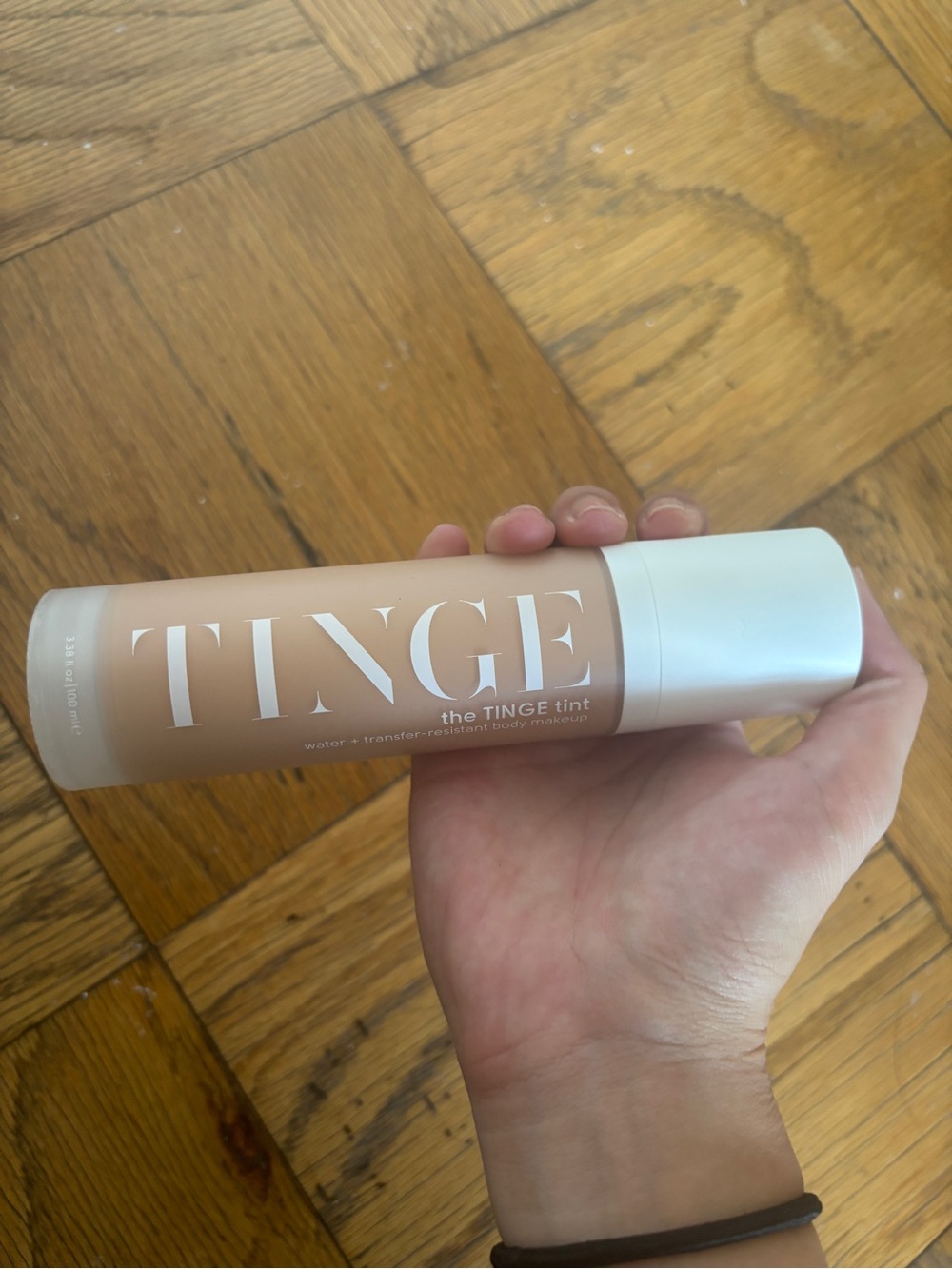 NWT Tinge medium neutral tint